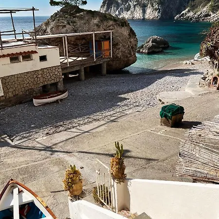 Casa vacanze L'antica Casa Sulla *